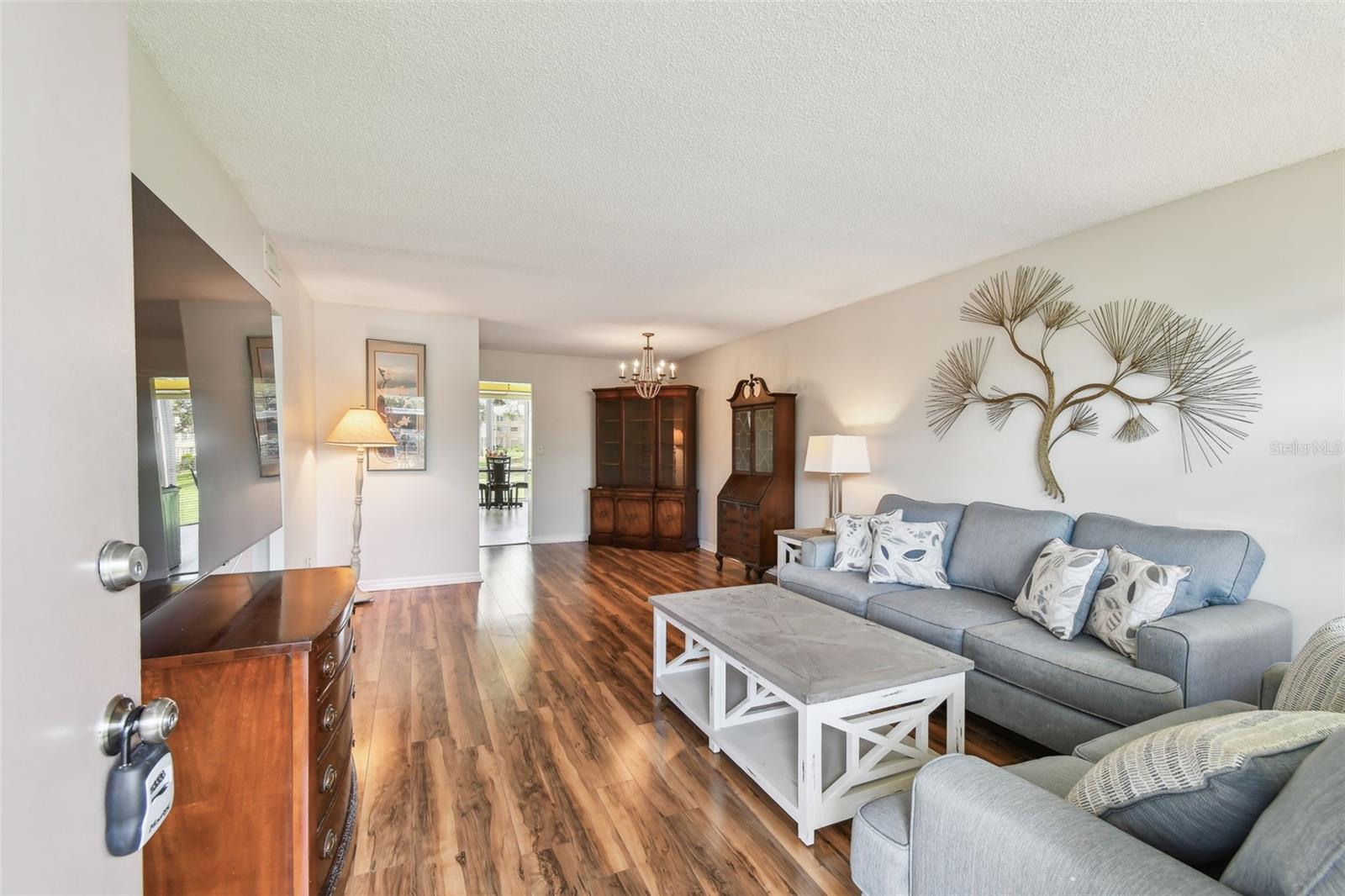 5095 Bay Unit 103, St Petersburg, FL 33703