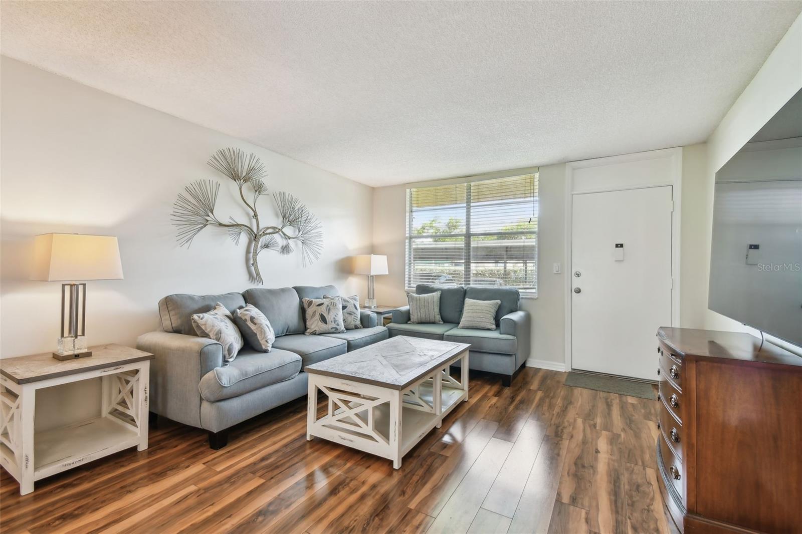 5095 Bay Unit 103, St Petersburg, FL 33703
