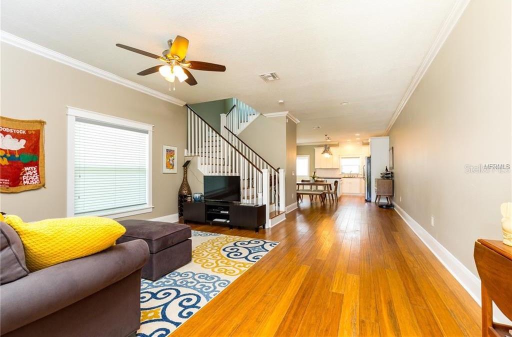 121 Giddens, Tampa, FL 33603
