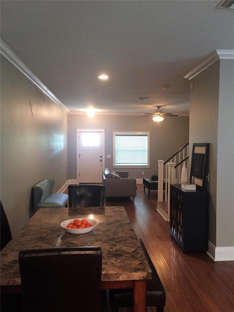 121 Giddens, Tampa, FL 33603