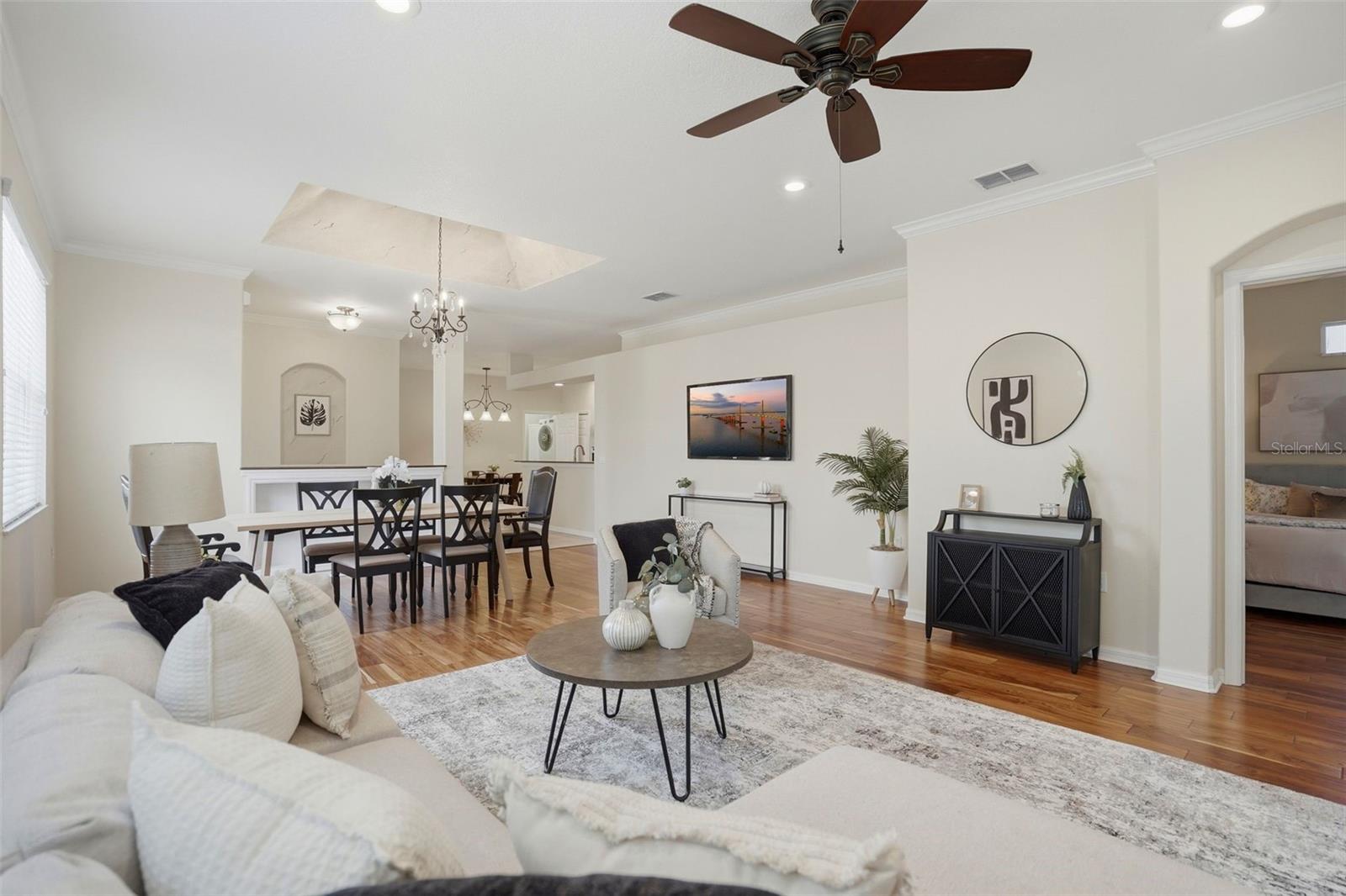 8005 Shaddock, Land O Lakes, FL 34637