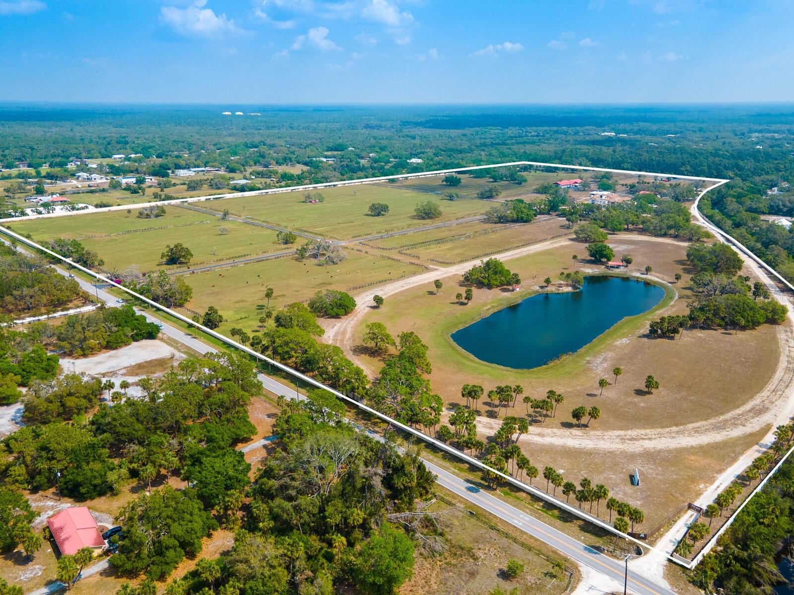 600 Jackson, Venice, FL 34292