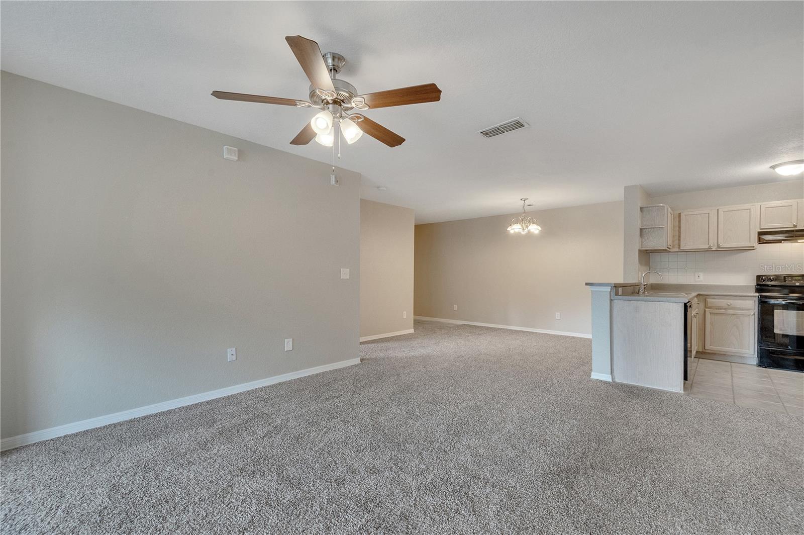 8825 Latrec Unit 6103, Orlando, FL 32819