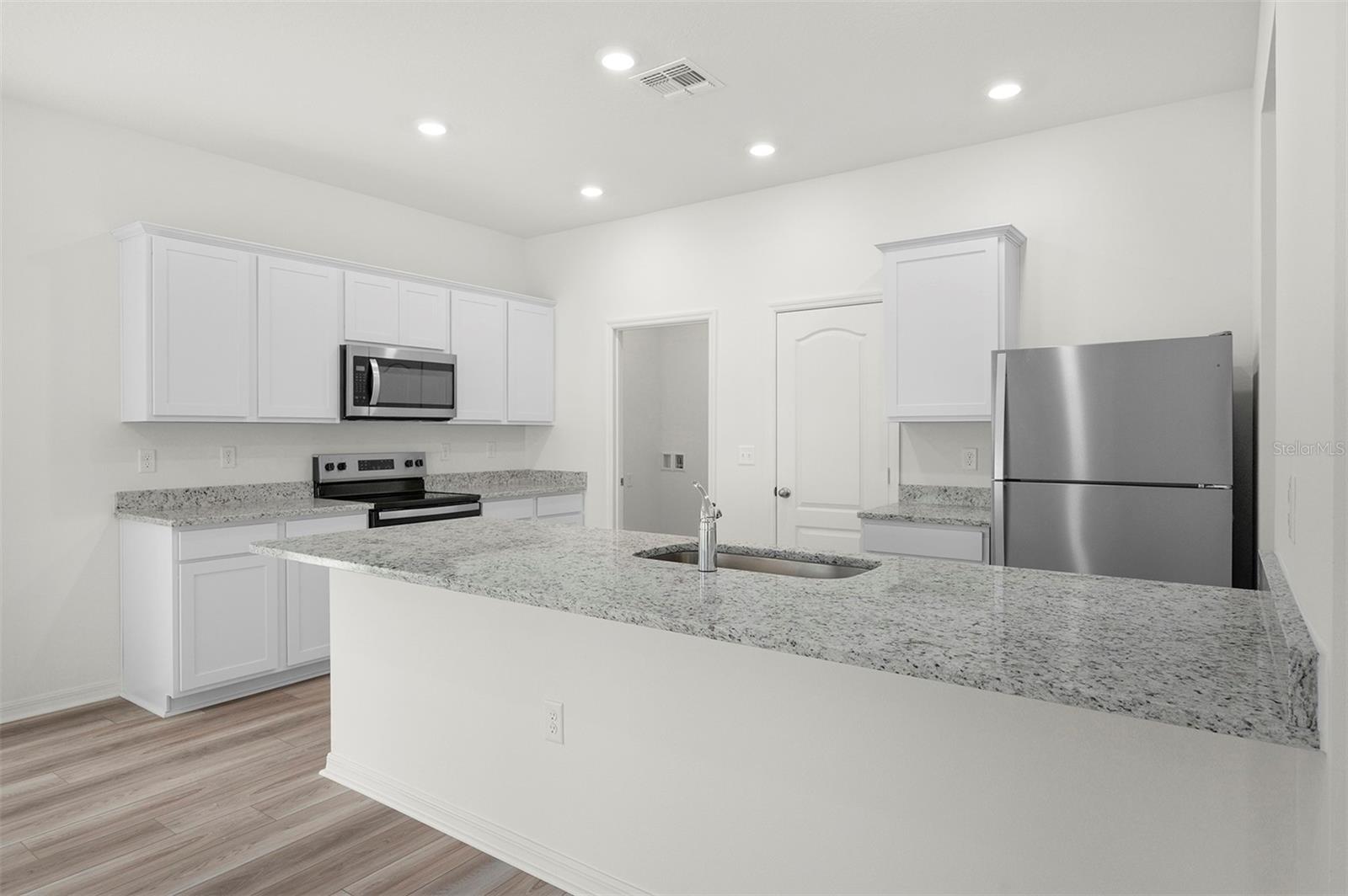 13288 Tula, Astatula, FL 34705