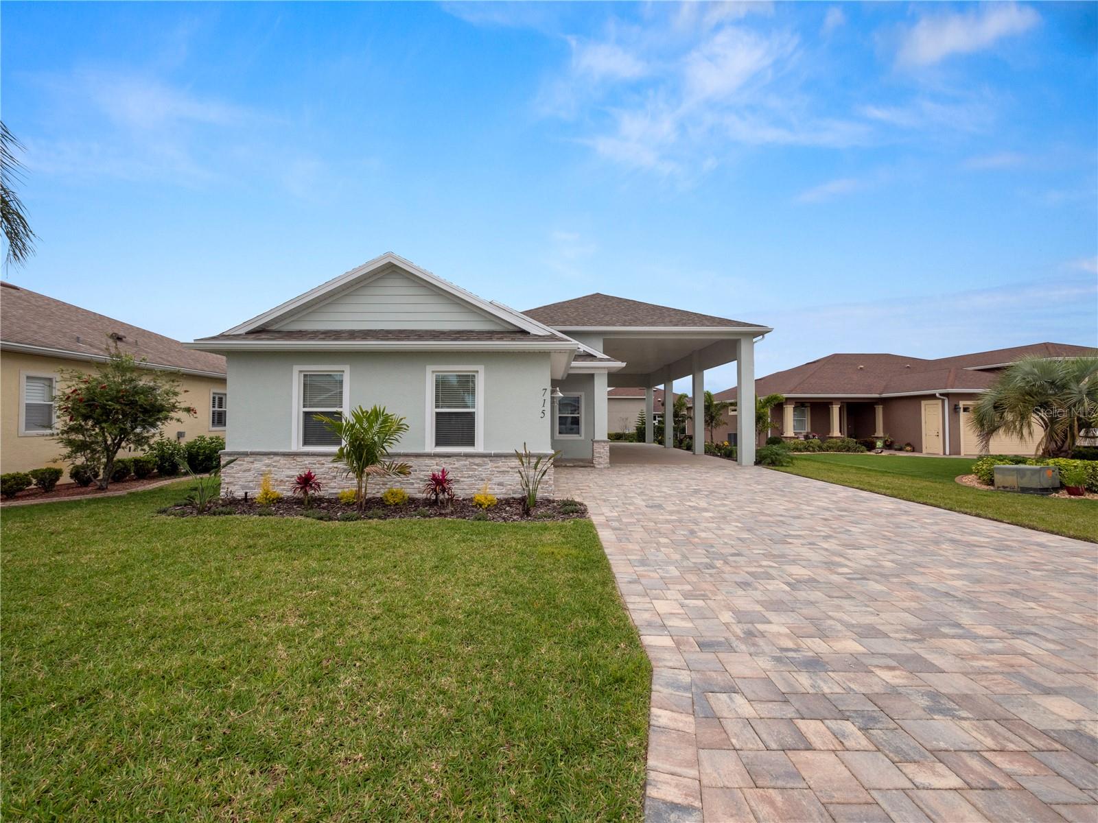 715 Teaberry, Polk City, FL 33868