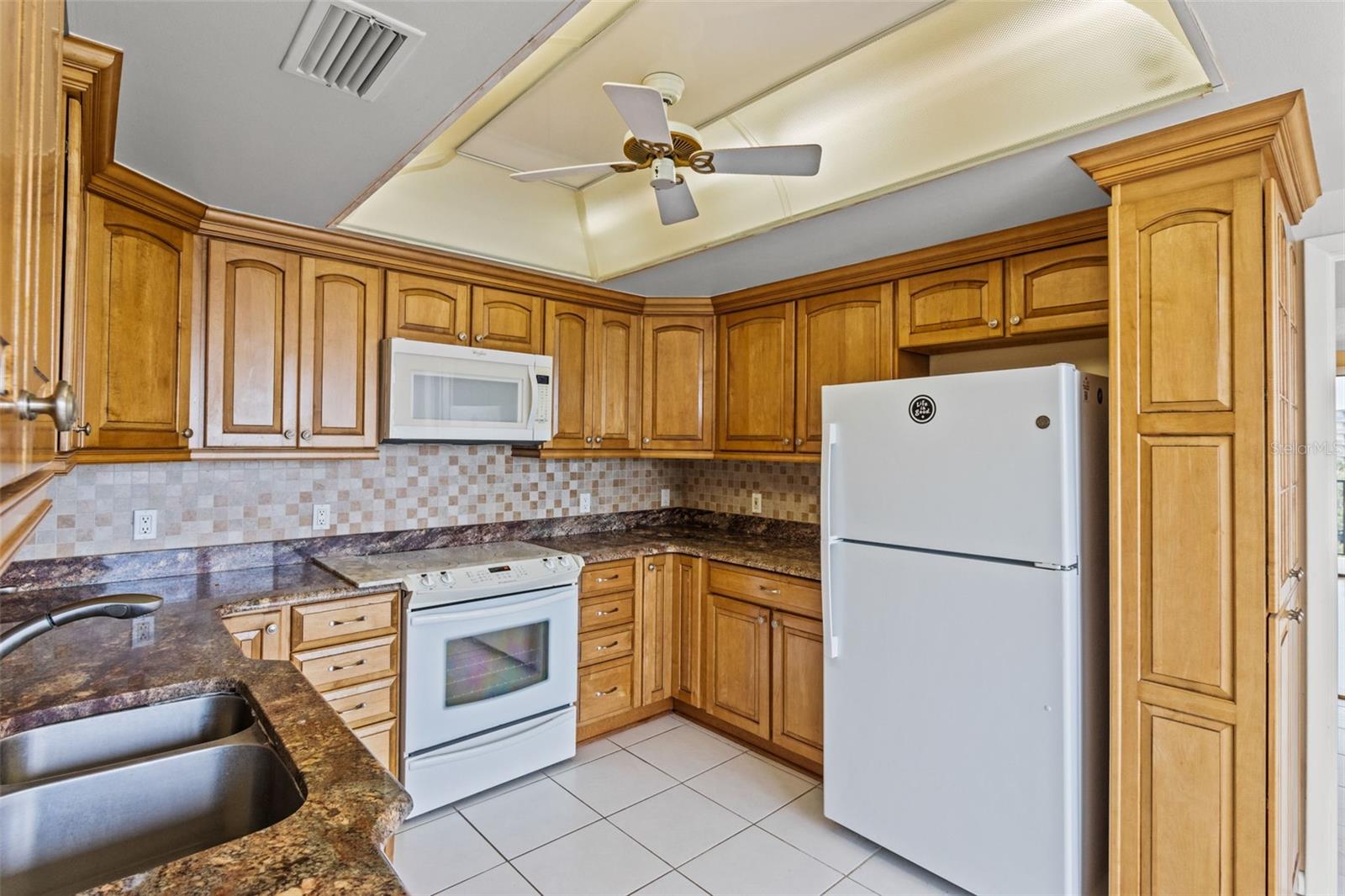 150 Belleview Unit 507, Belleair, FL 33756