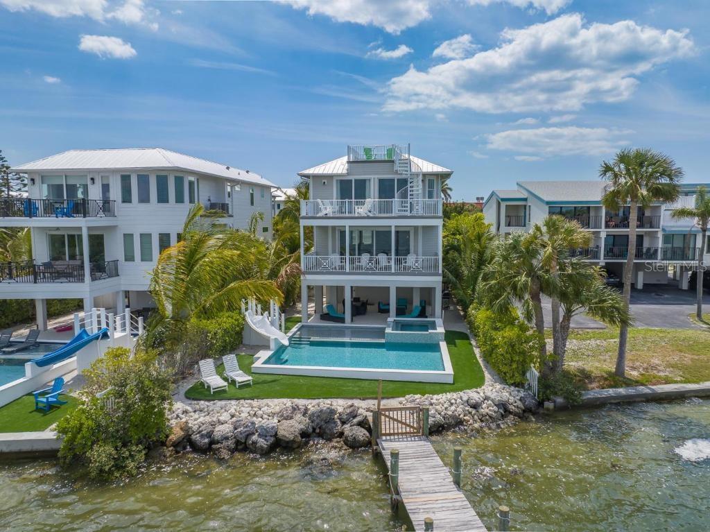 112 11th, Bradenton Beach, FL 34217
