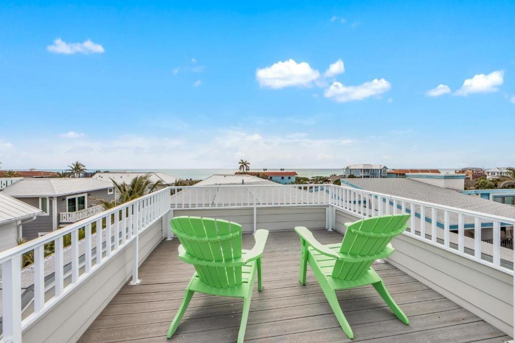 112 11th, Bradenton Beach, FL 34217