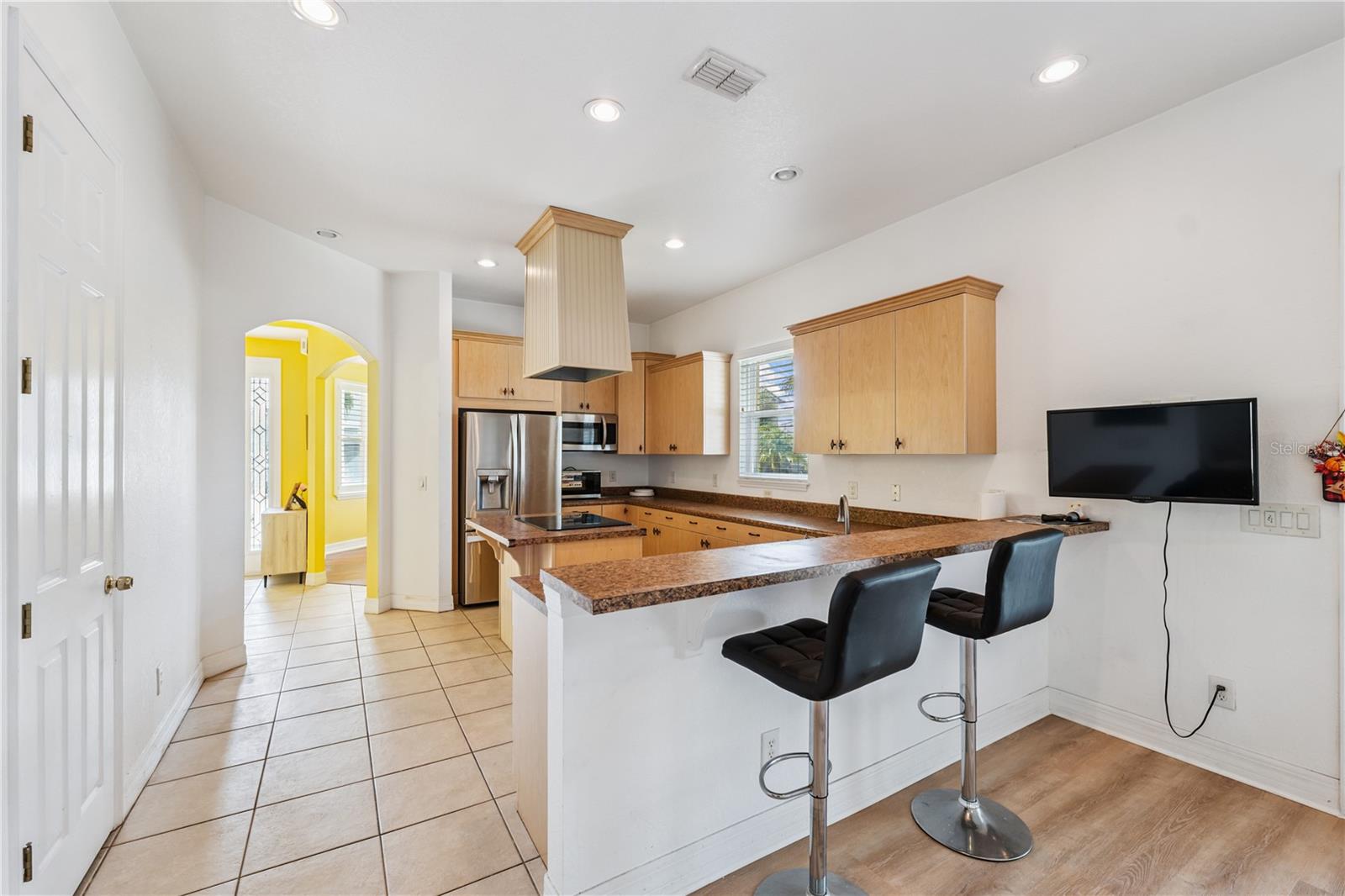 10813 Boca Club, Seminole, FL 33772