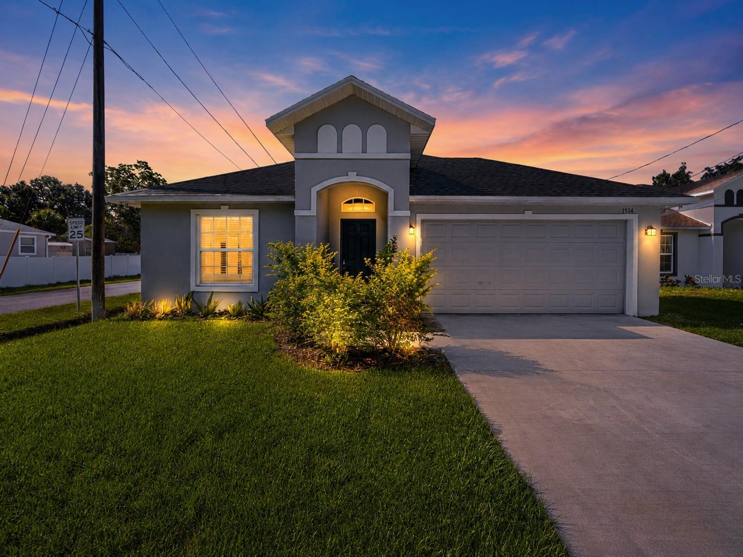 1534 Pine, Orlando, FL 32824
