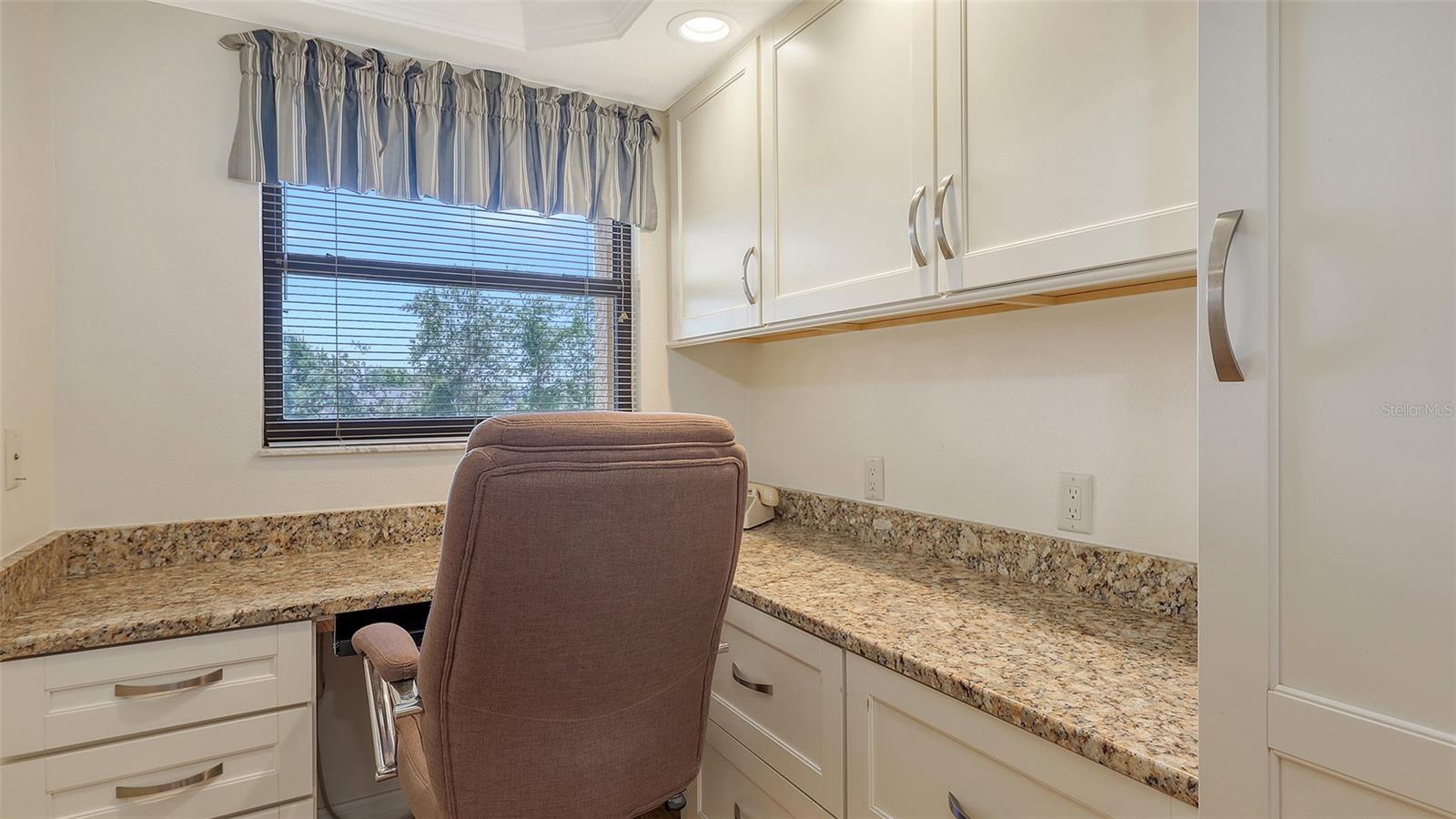 8779 Midnight Pass Unit 401h, Sarasota, FL 34242