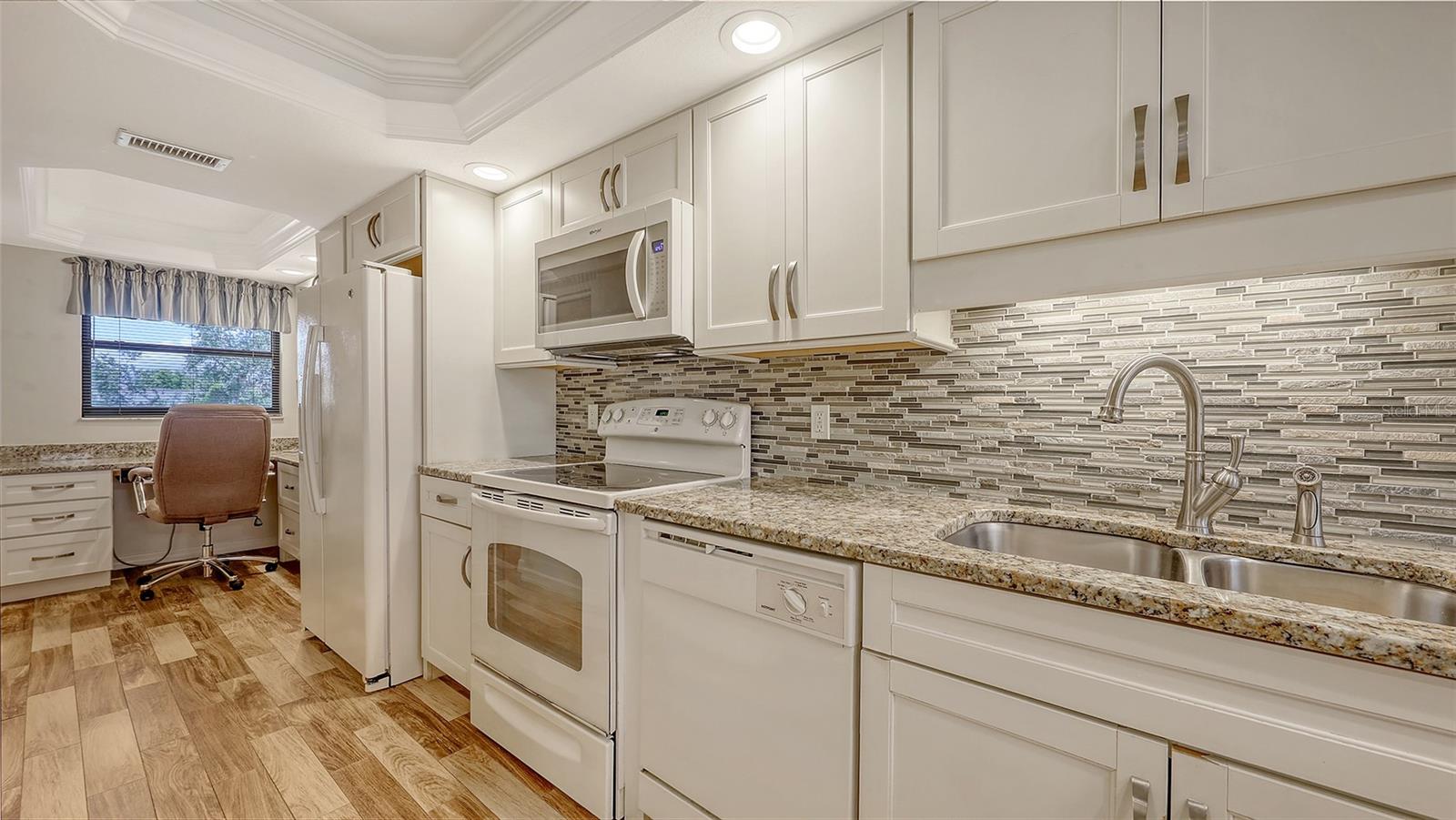 8779 Midnight Pass Unit 401h, Sarasota, FL 34242