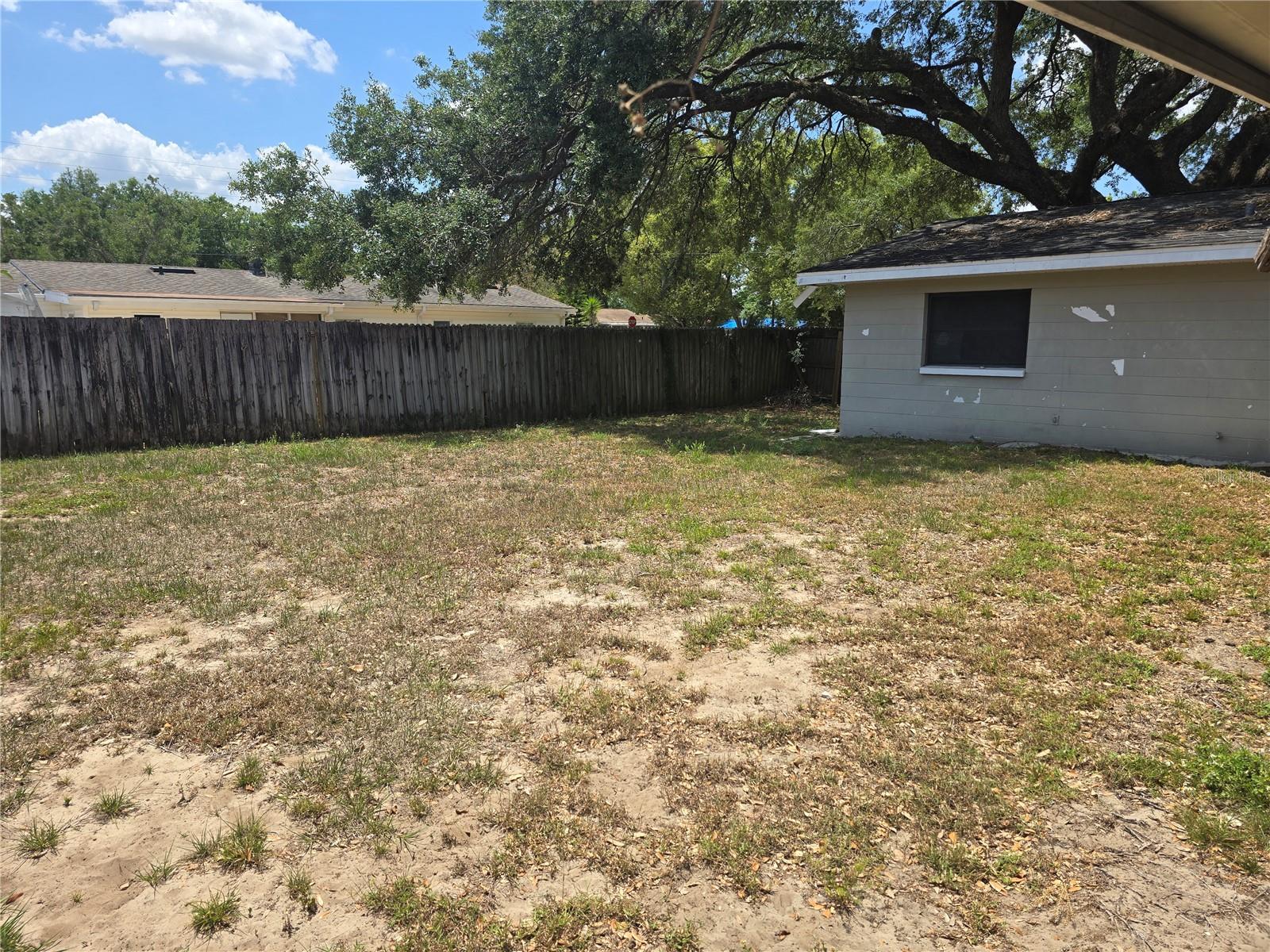 6124 11th, Zephyrhills, FL 33542