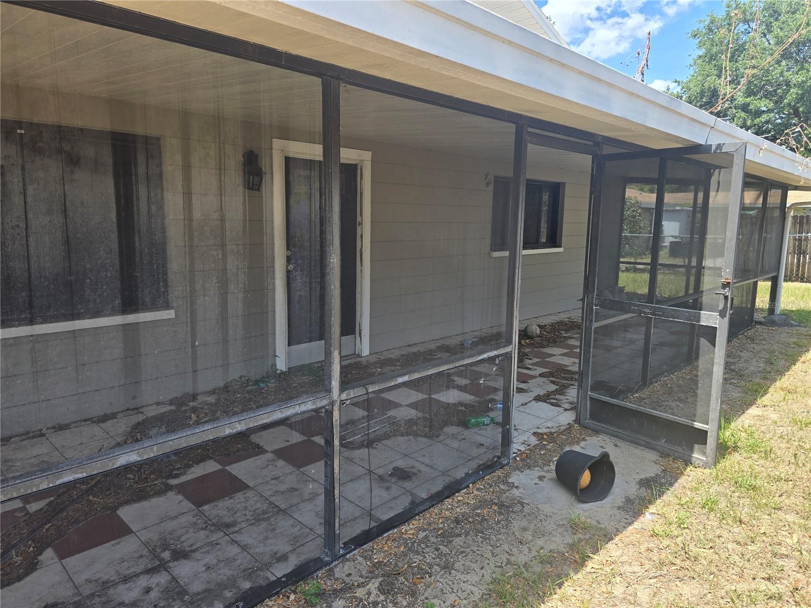6124 11th, Zephyrhills, FL 33542