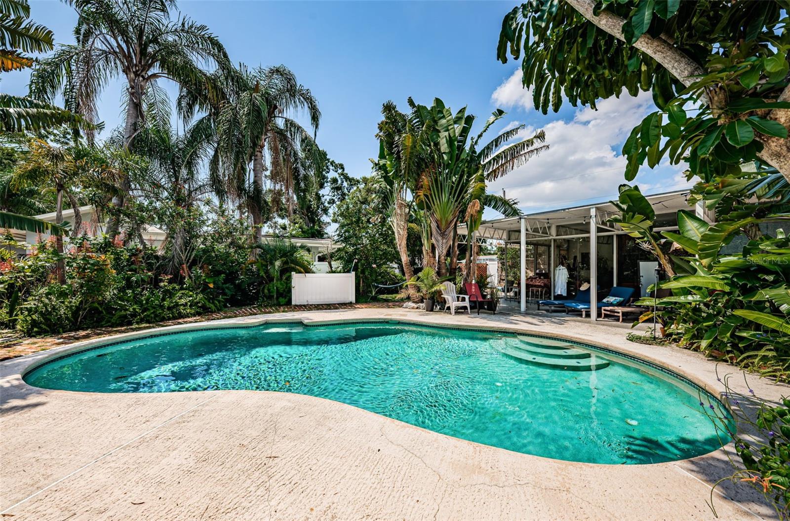 3730 Foster Hill, St Petersburg, FL 33704