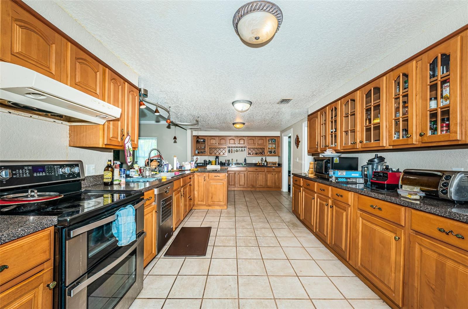 3730 Foster Hill, St Petersburg, FL 33704