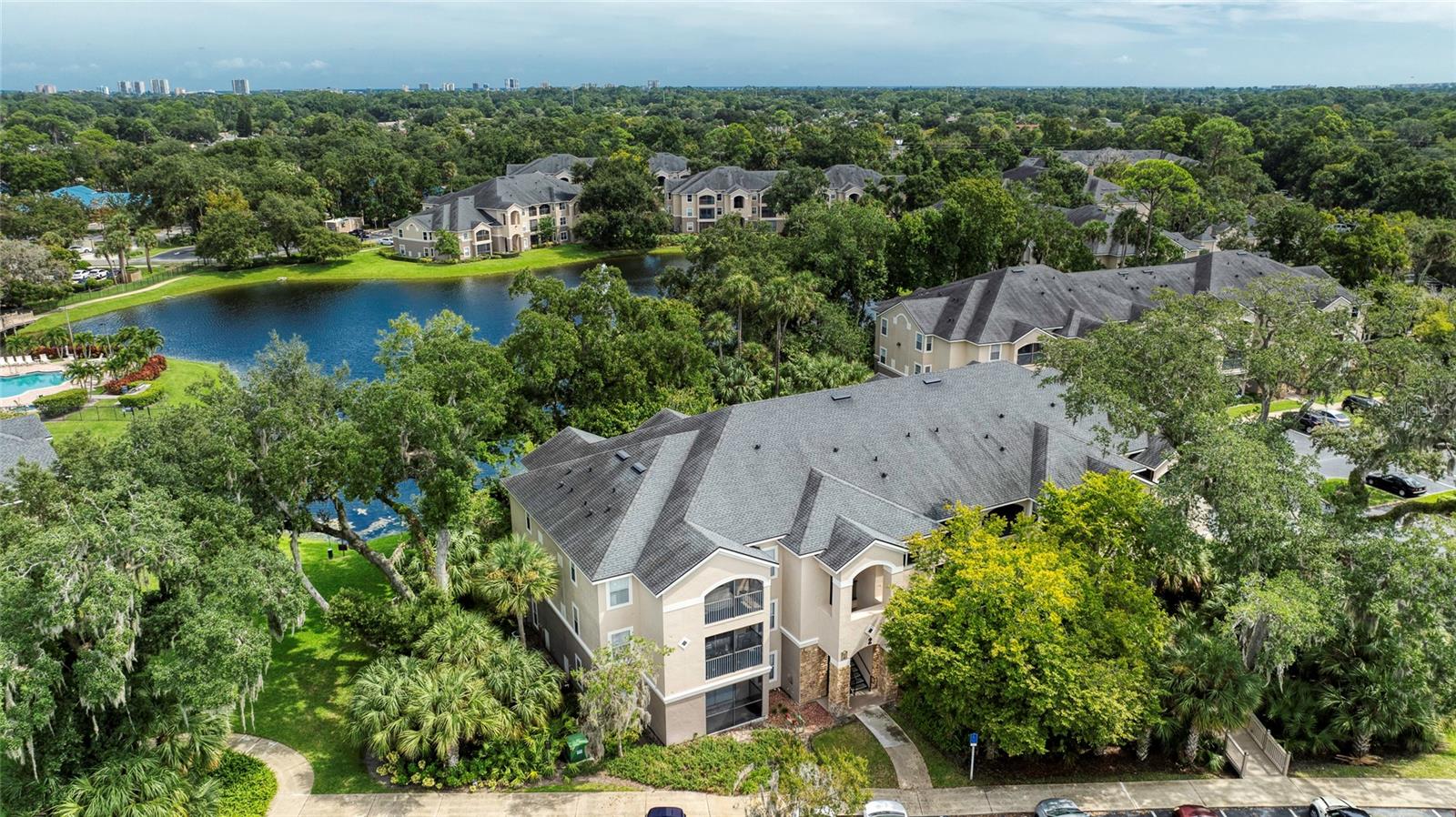 940 Village Unit 2-207, Port Orange, FL 32127