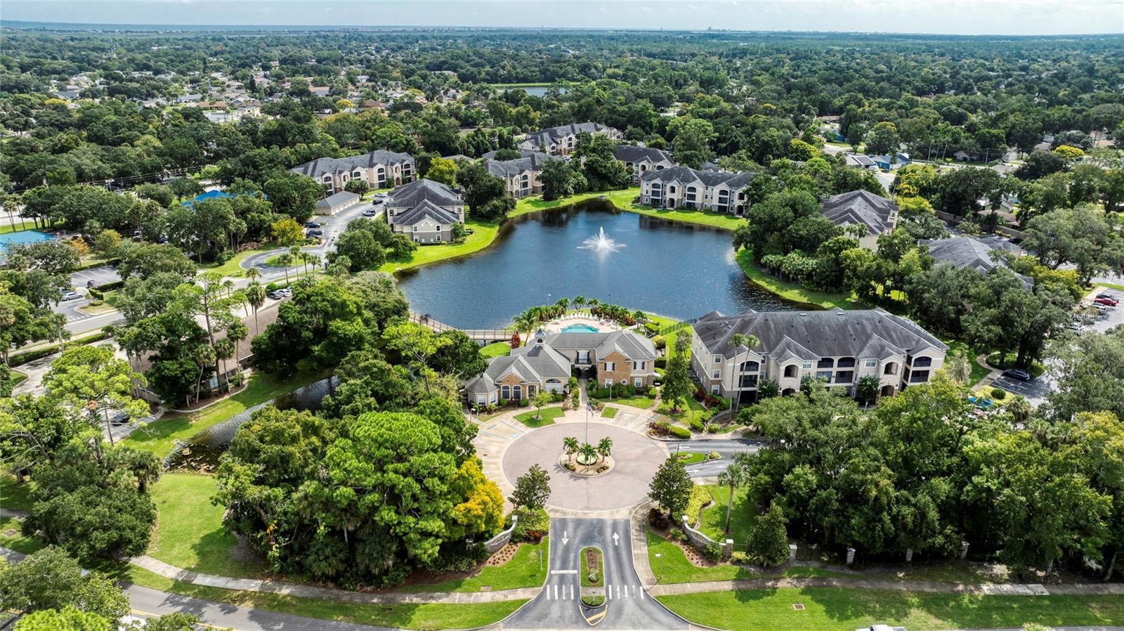 940 Village Unit 2-207, Port Orange, FL 32127