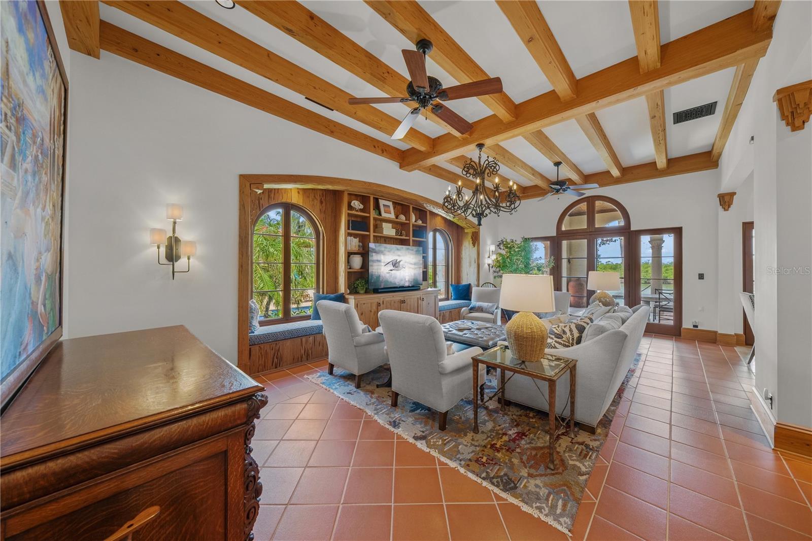 139 Washington, Sarasota, FL 34236