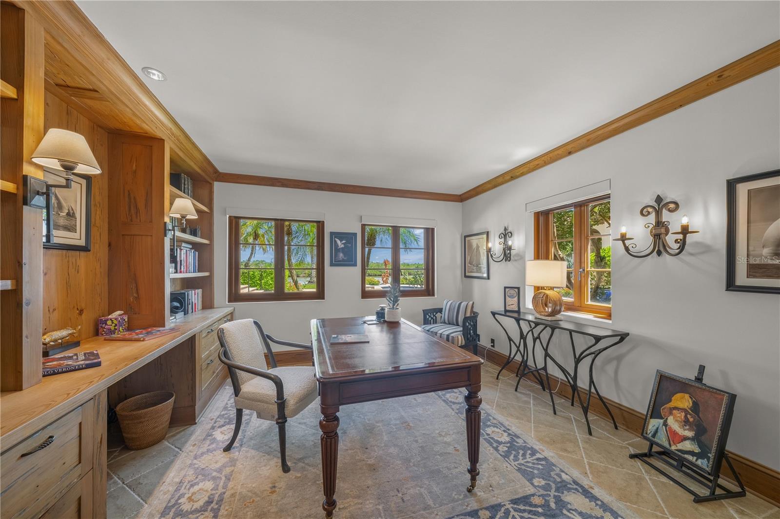 139 Washington, Sarasota, FL 34236
