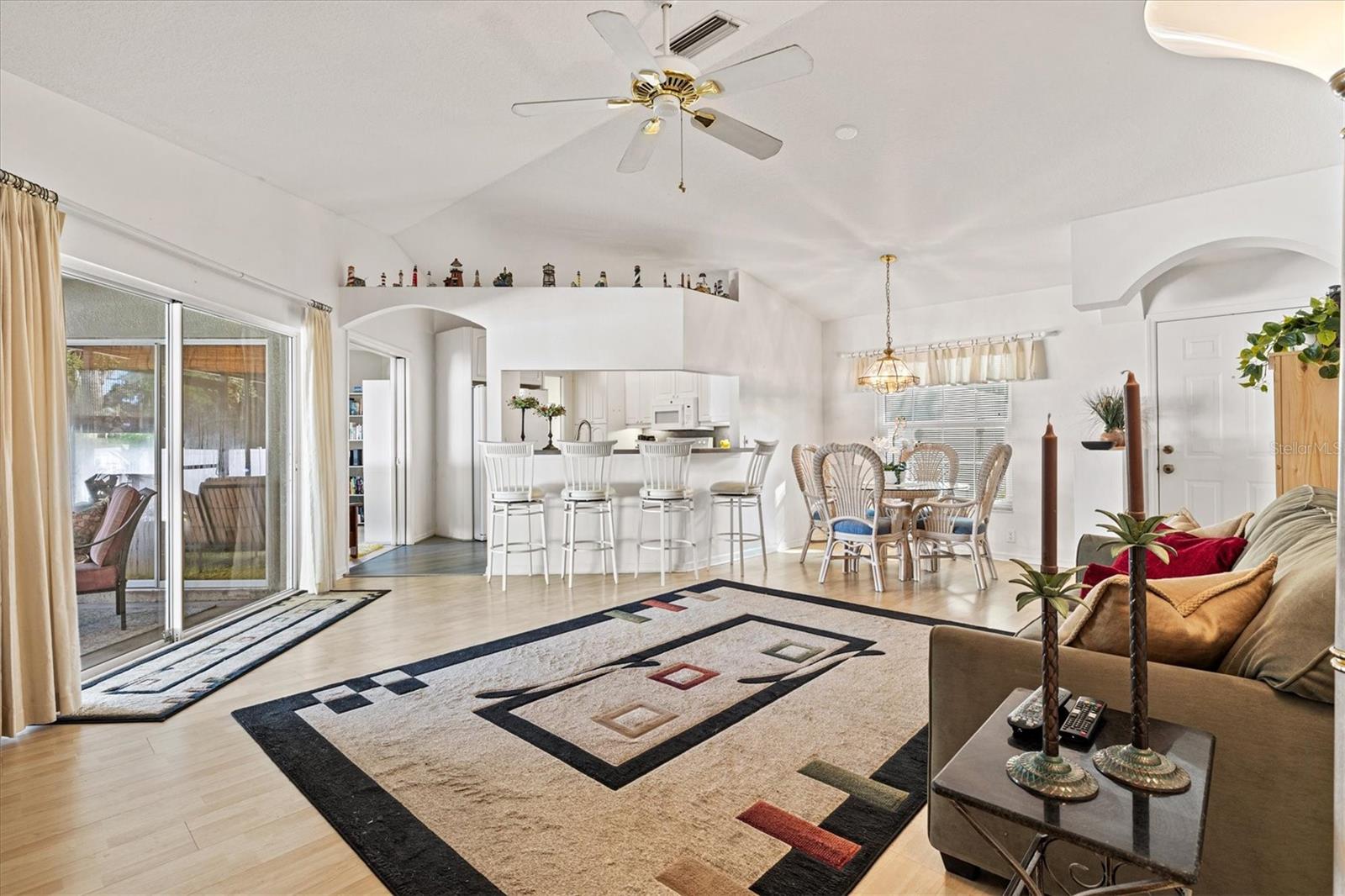 5128 18th, Bradenton, FL 34203