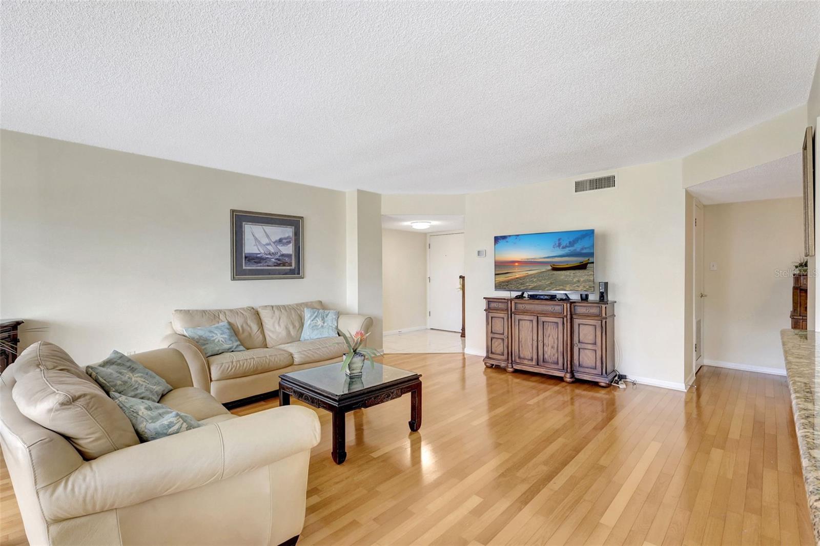 660 Island Unit 708, Clearwater Beach, FL 33767