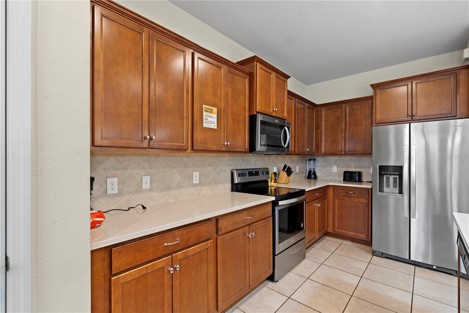 1512 Mumbai Way, Kissimmee, FL 34747