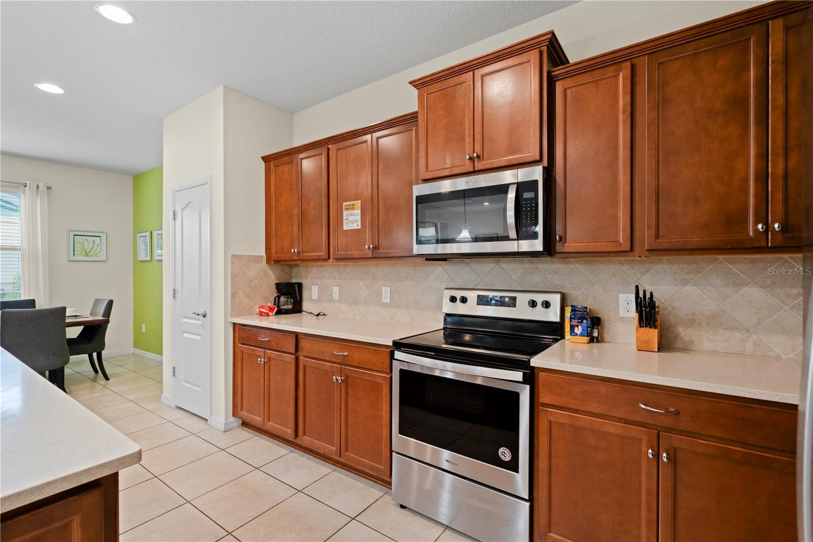 1512 Mumbai Way, Kissimmee, FL 34747