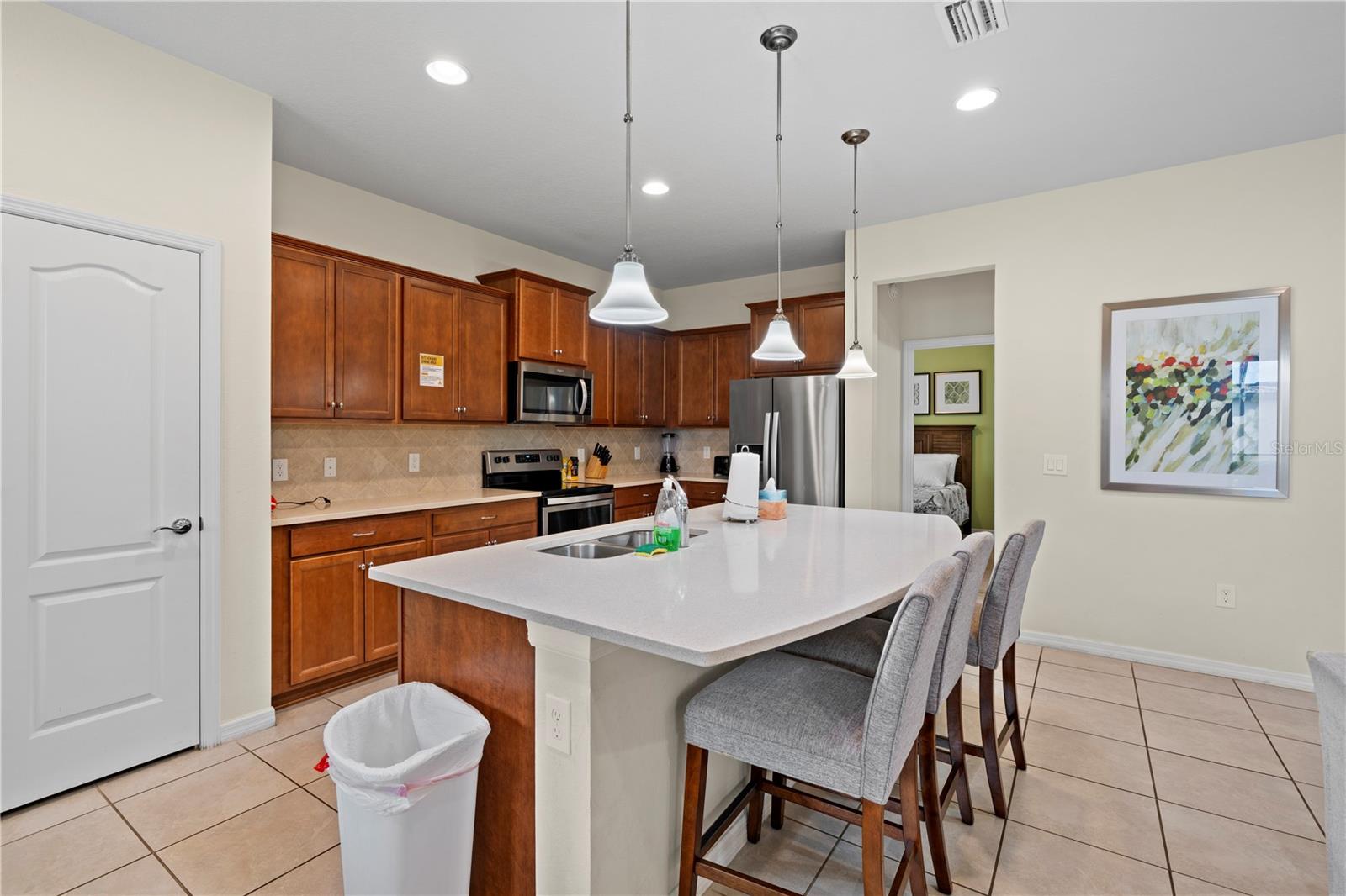 1512 Mumbai Way, Kissimmee, FL 34747