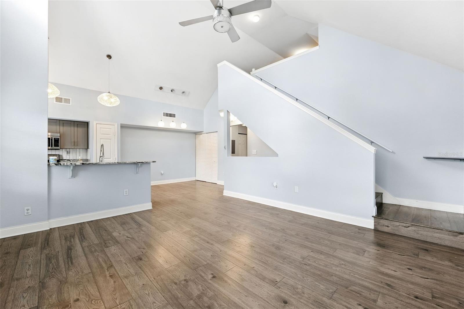 9368 Lake Chase Island Unit 9368, Tampa, FL 33626