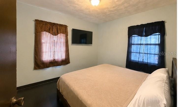 1517 Grandview, Daytona Beach, FL 32118
