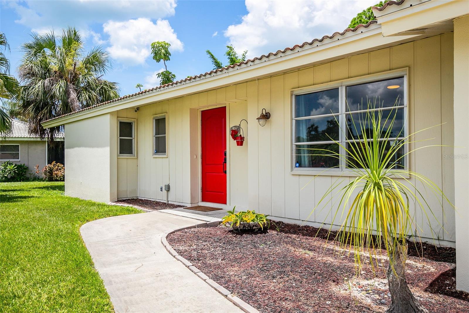 7460 Mariana, Sarasota, FL 34231