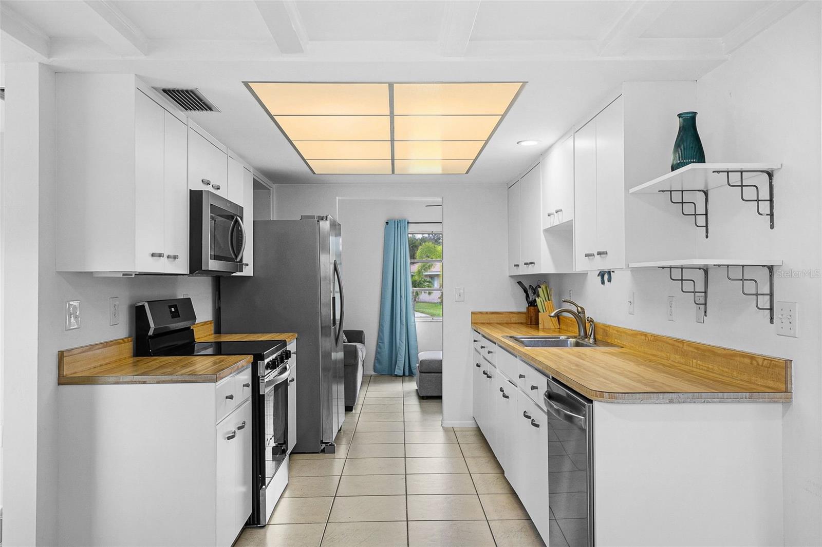 7460 Mariana, Sarasota, FL 34231
