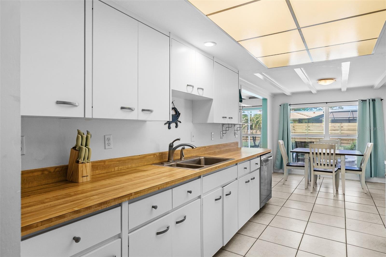 7460 Mariana, Sarasota, FL 34231