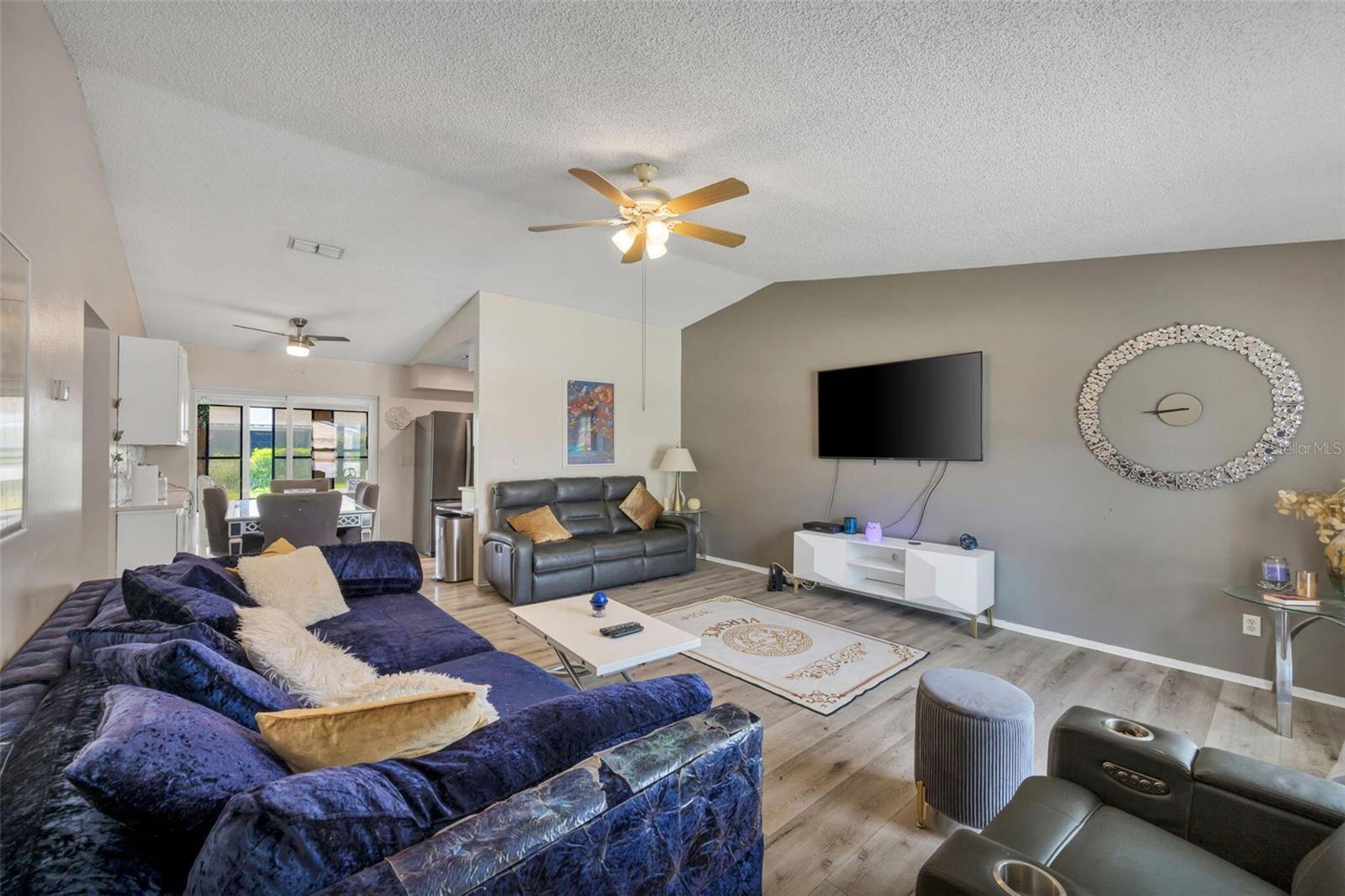 3900 105th, Clearwater, FL 33762