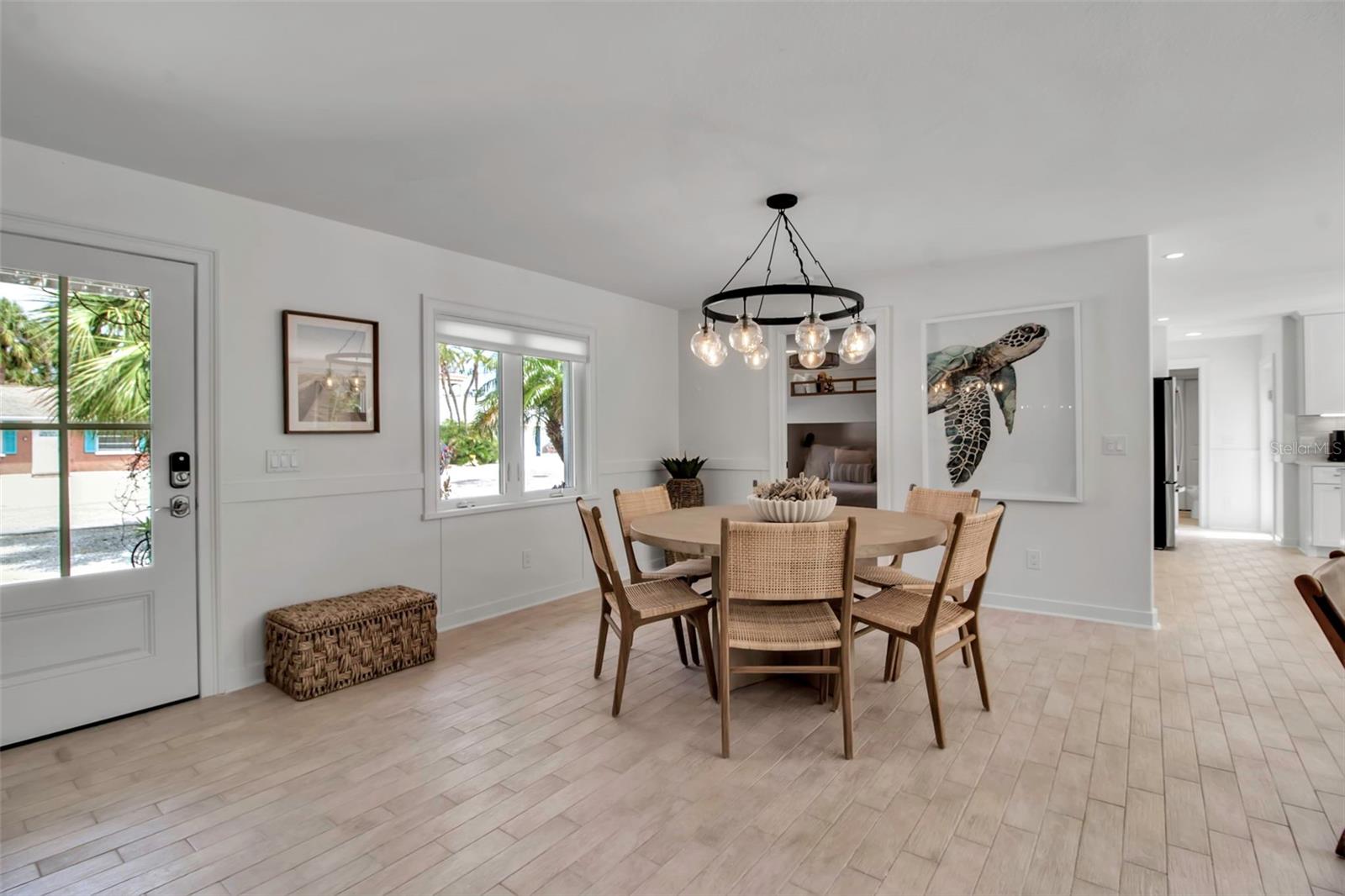 207 Peacock, Holmes Beach, FL 34217