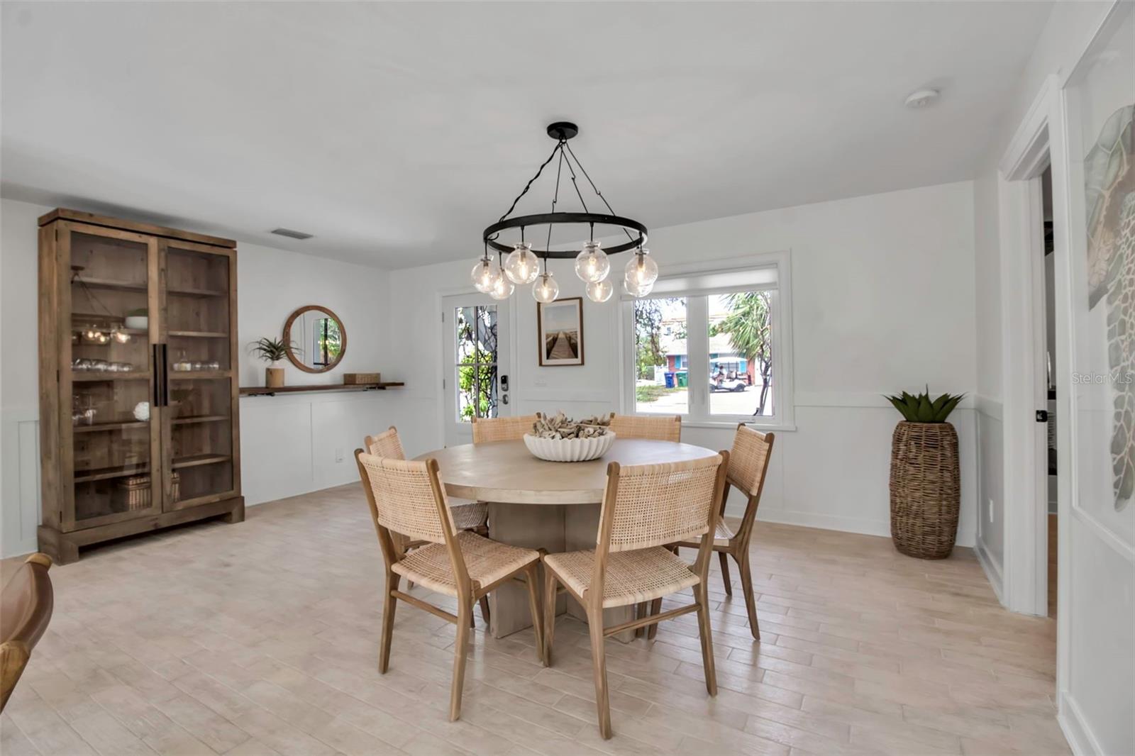 207 Peacock, Holmes Beach, FL 34217