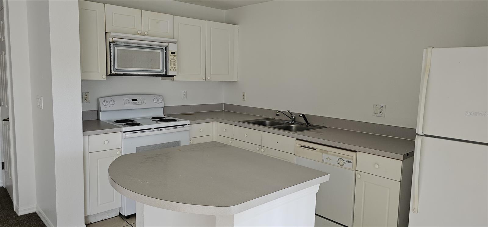 2836 Club Cortile, Kissimmee, FL 34746