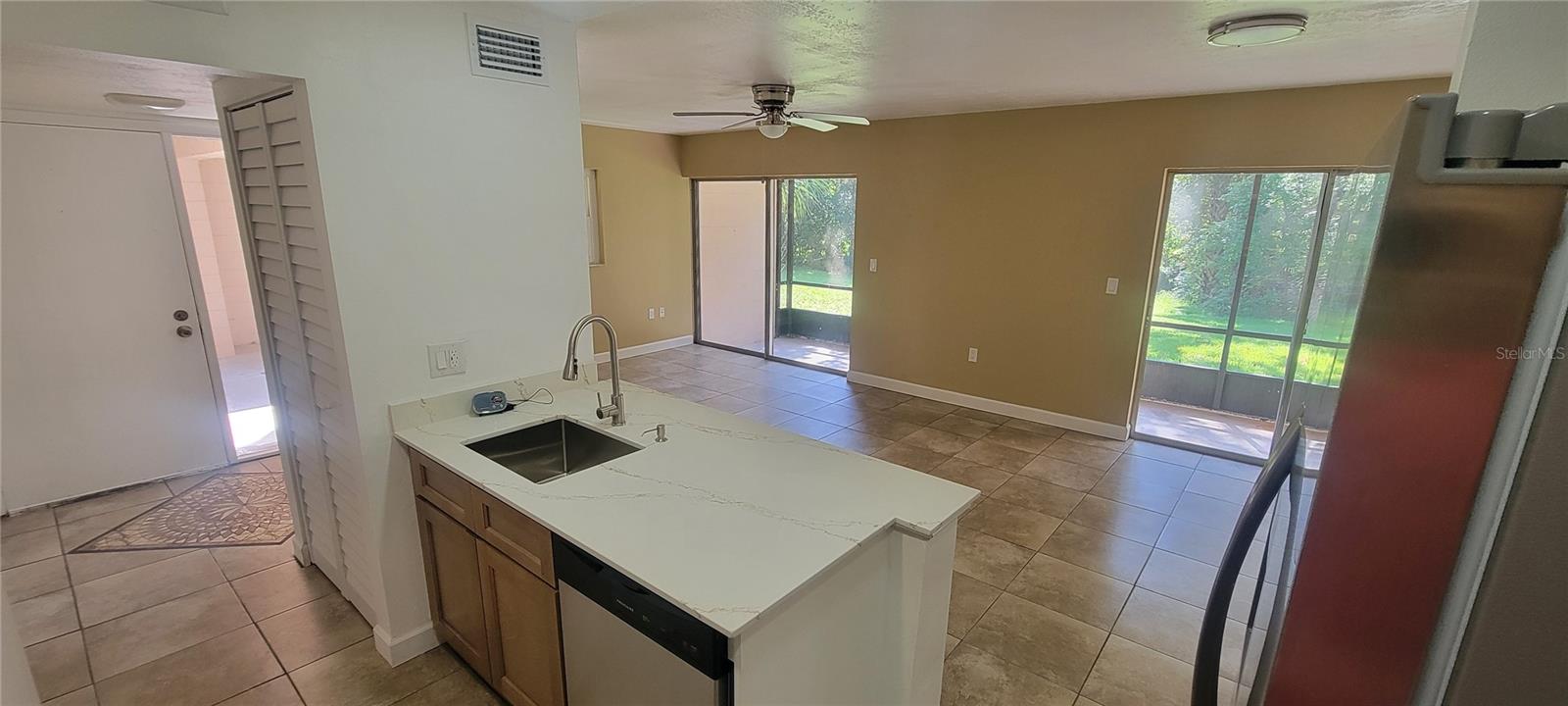 180 Magnolia Woods Unit 9c, Deltona, FL 32725