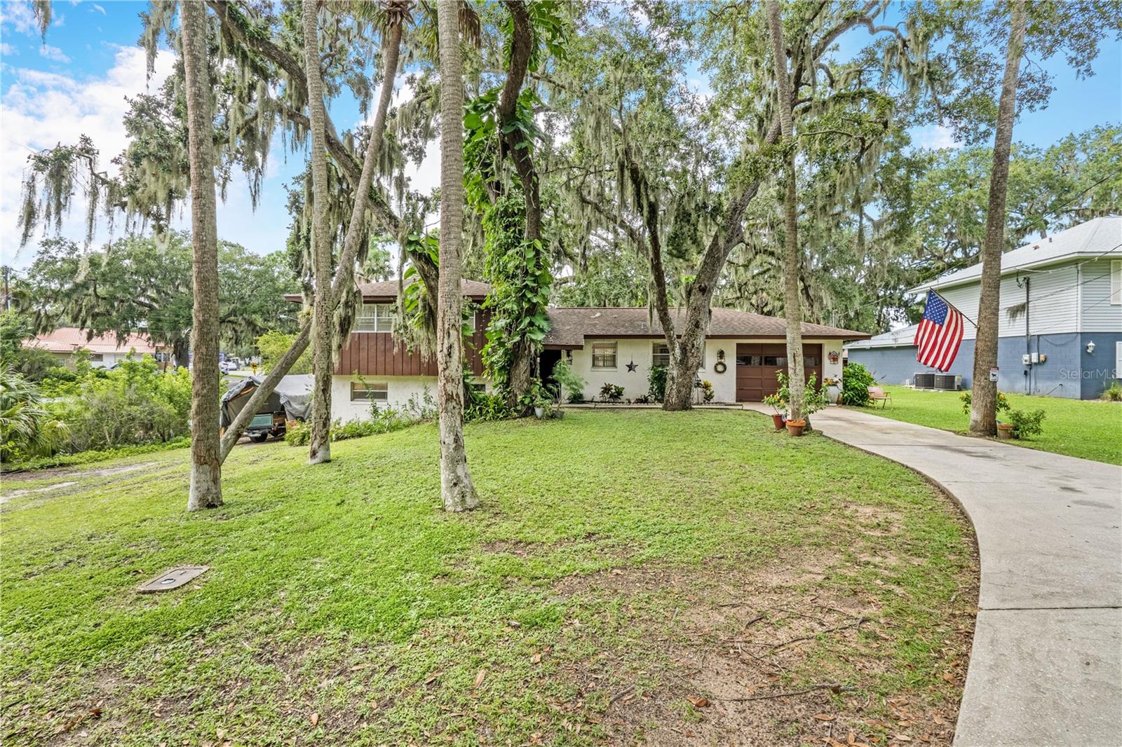 24 Oak, Port Orange, FL 32127