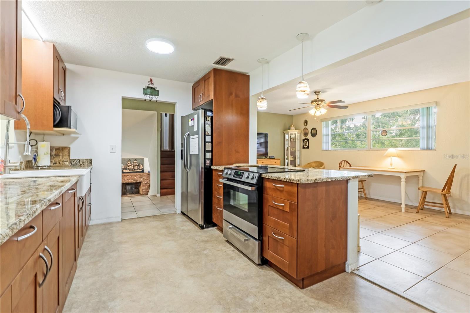 24 Oak, Port Orange, FL 32127