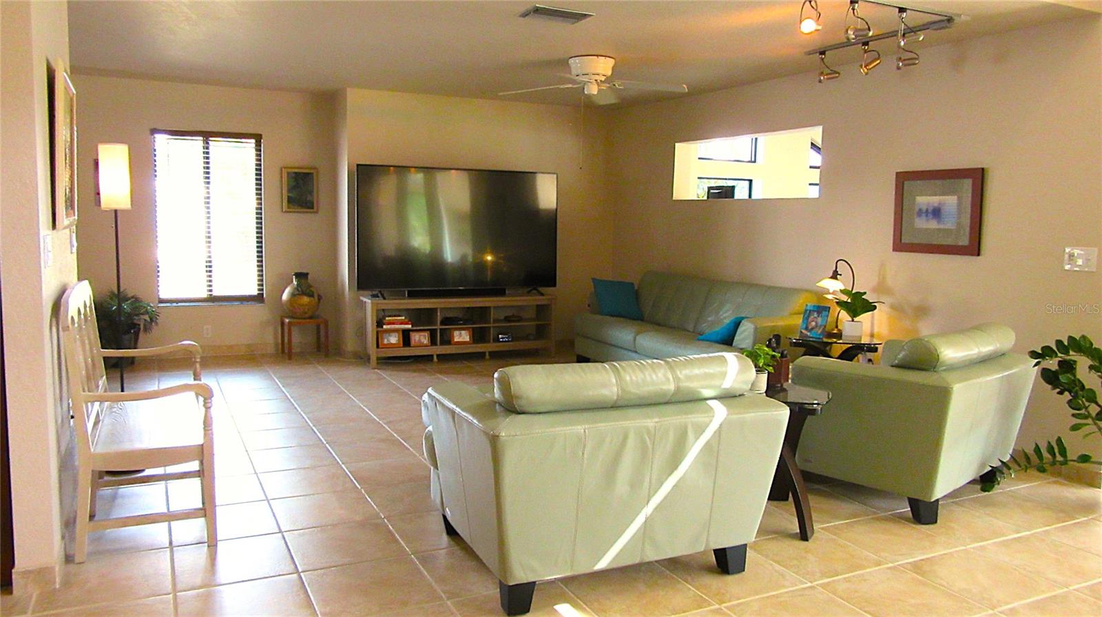 2076 River Basin, Punta Gorda, FL 33982
