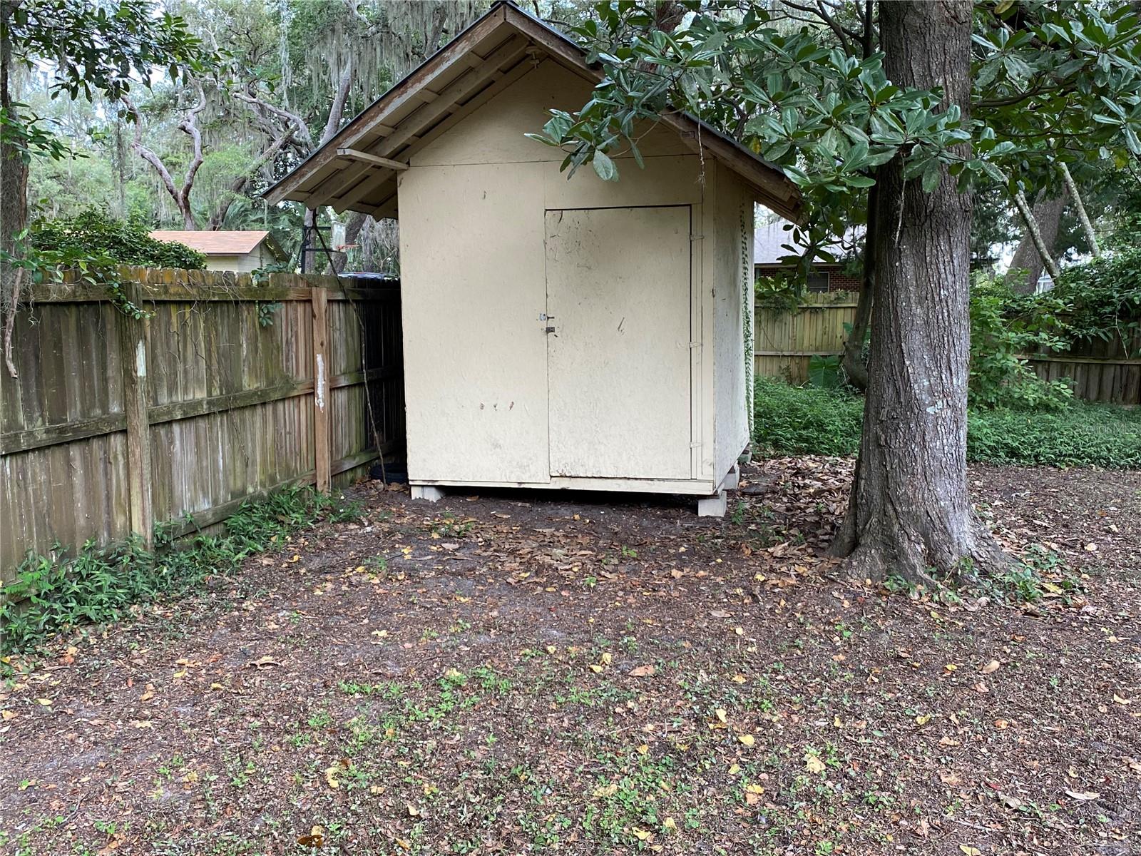 6898 Cr 214, Melrose, FL 32666
