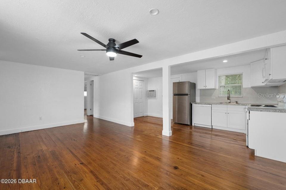 1636 Valencia, Daytona Beach, FL 32117