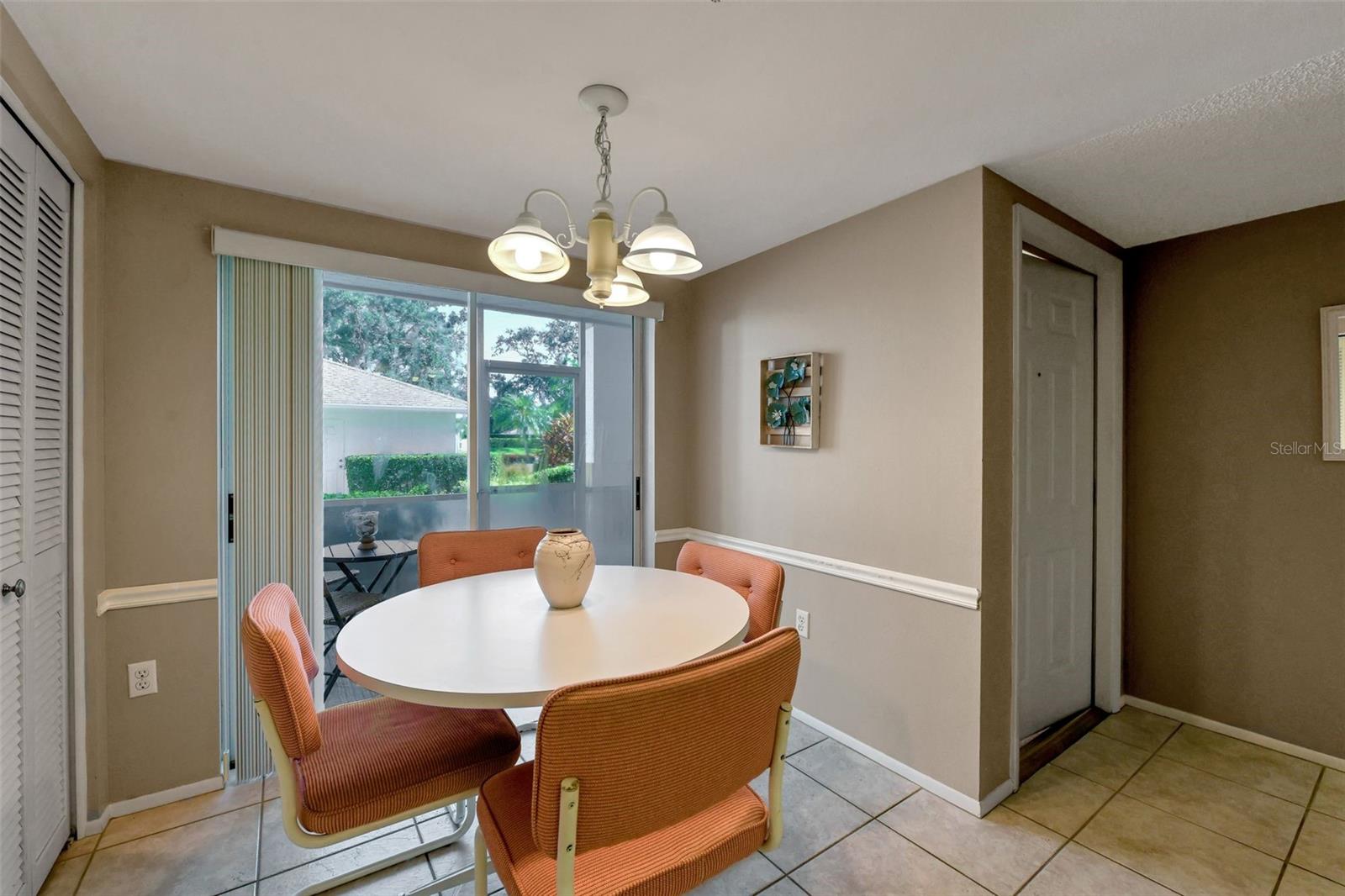 6908 Drewrys Unit 704, Bradenton, FL 34203