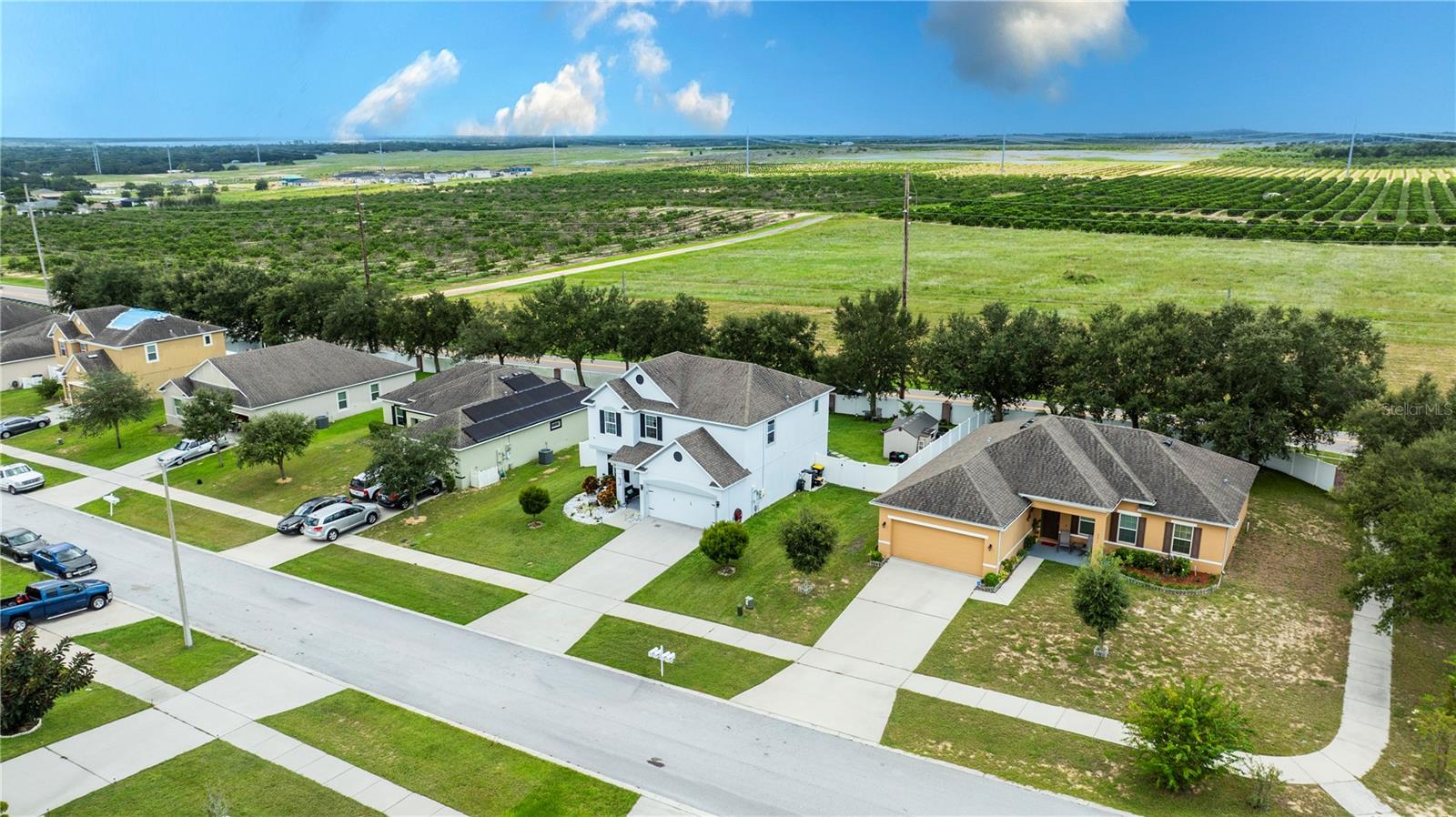 2015 Barstow, Dundee, FL 33838