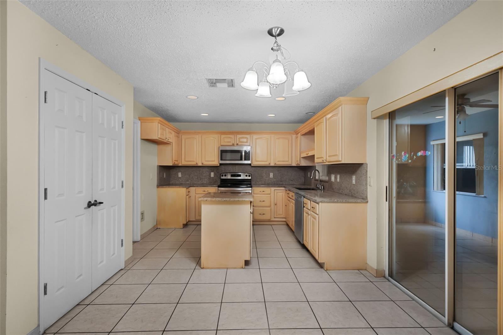 12422 Sion Court, Orlando, FL 32824