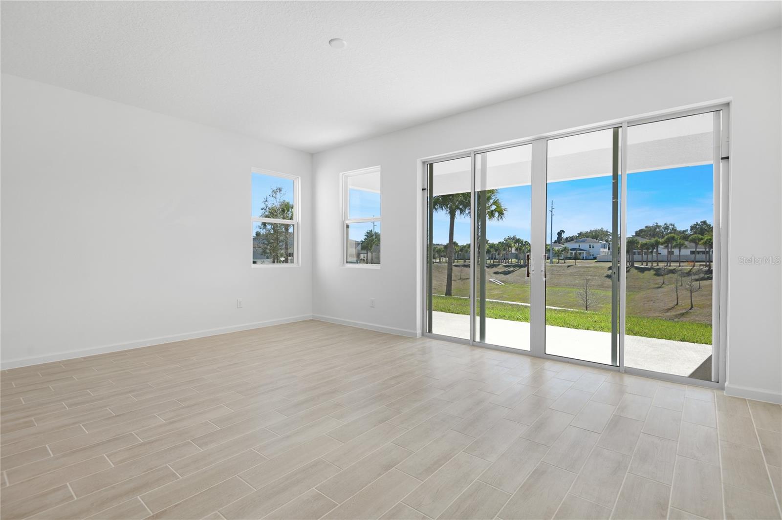 332 Alexandrite, Deland, FL 32720