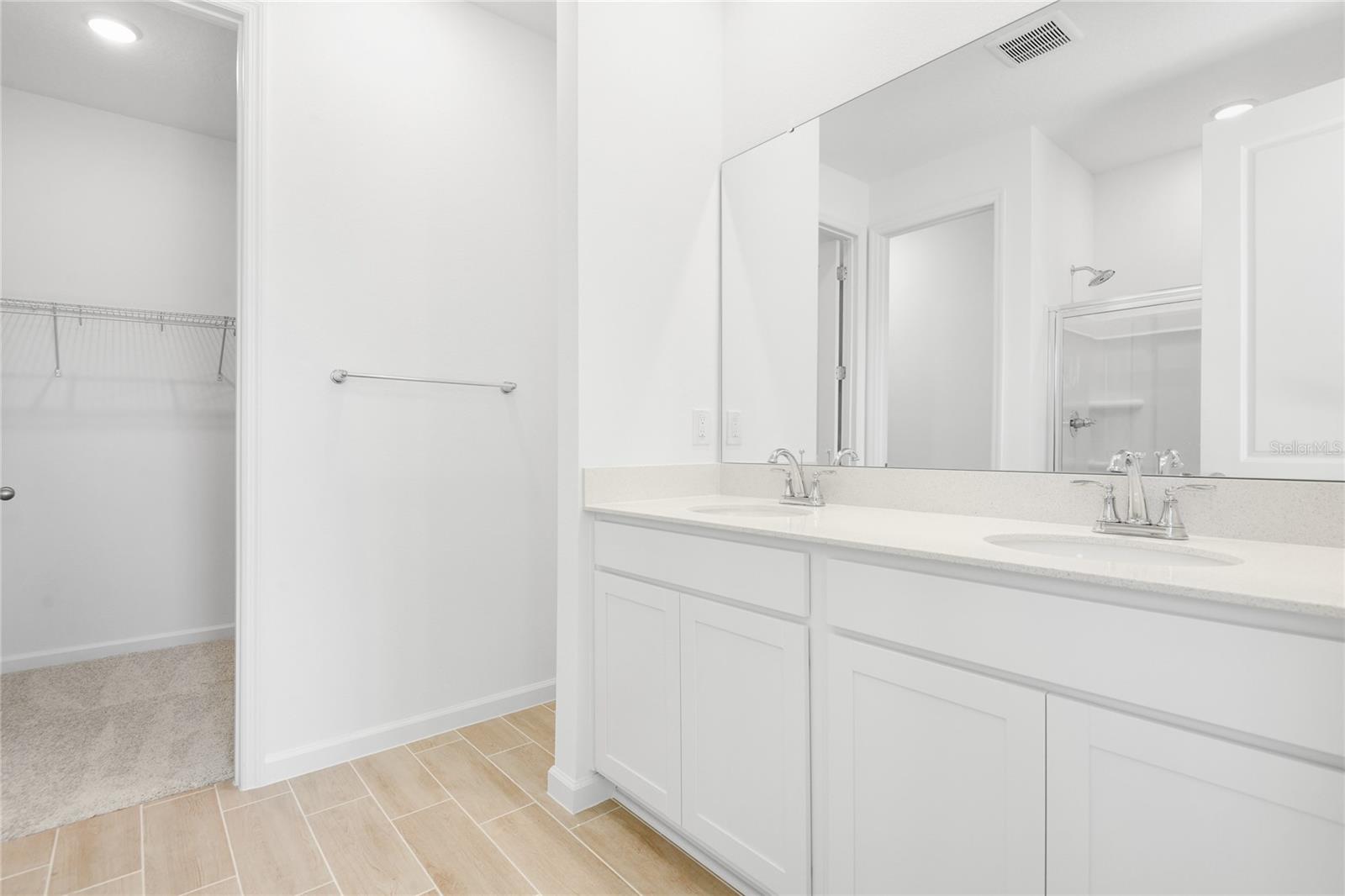 332 Alexandrite, Deland, FL 32720