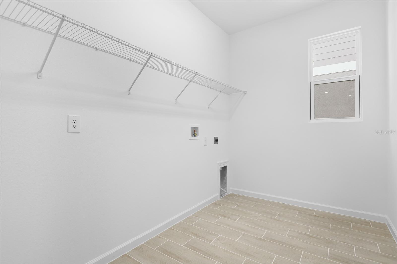 332 Alexandrite, Deland, FL 32720
